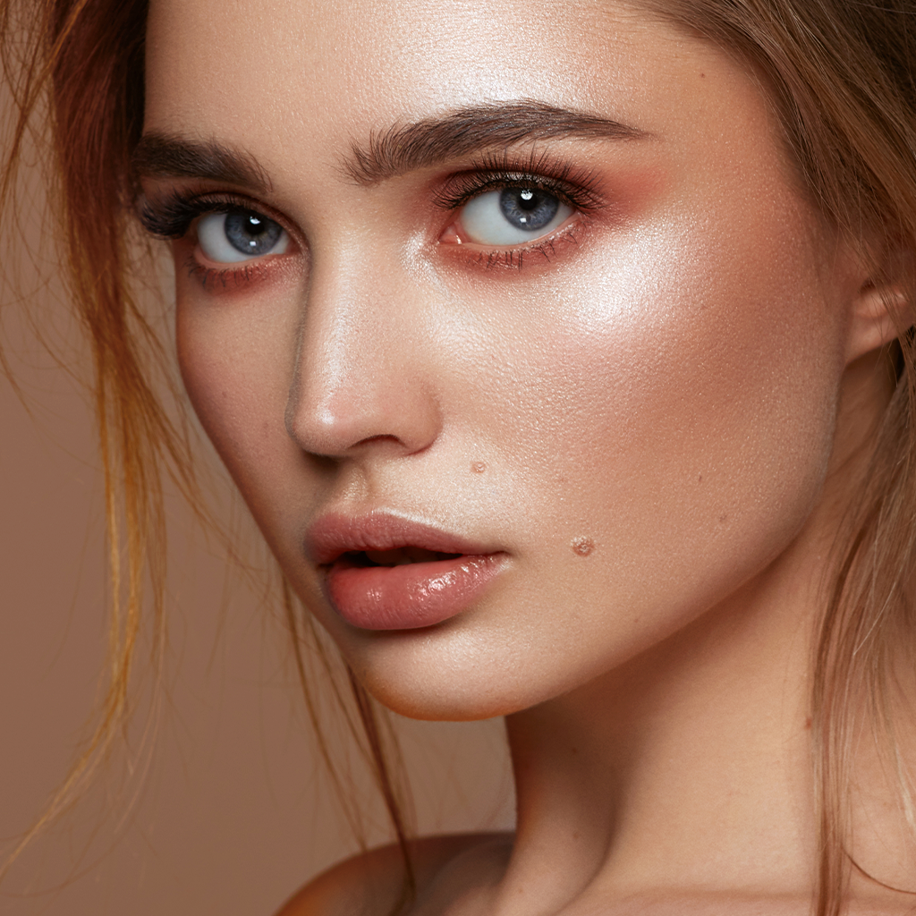 INIKA Organic Contouring and Highlighting